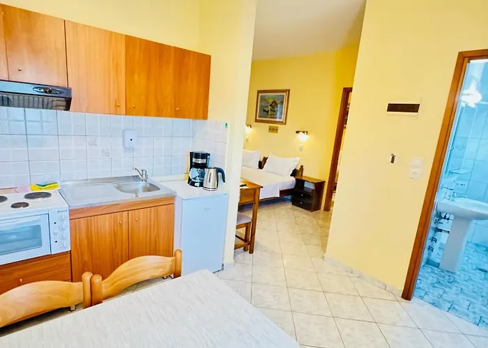 מלון דירות Aneton כריסי אמודיה