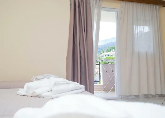 Aneton מלון דירות