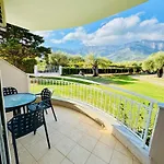 Apart-hotel Aneton