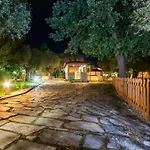 Apart-hotel Aneton