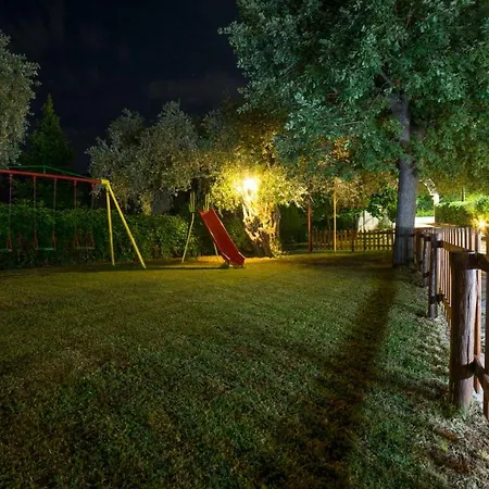 מלון דירות Aneton 2*