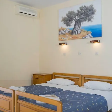 Aneton מלון דירות