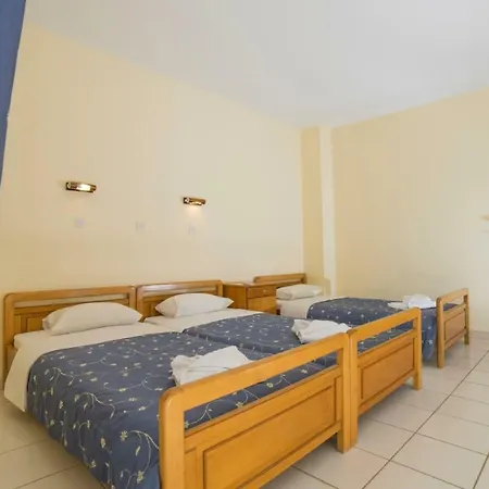 Aneton מלון דירות 2*