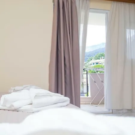 Aneton מלון דירות