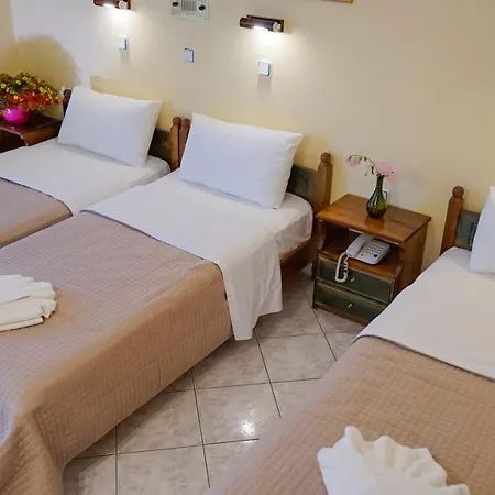 מלון דירות Aneton 2*